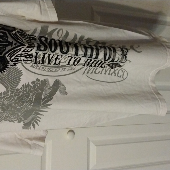 Men - Picture 2 of 4